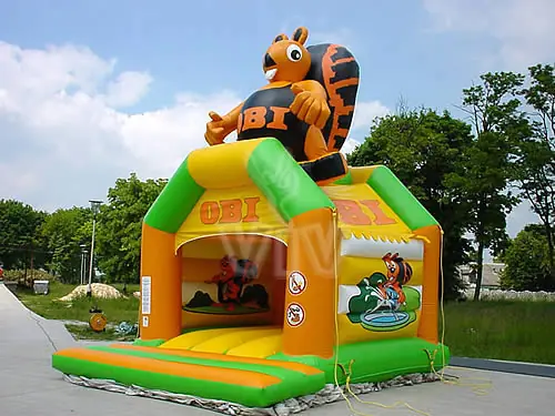 Obi roofed inflatable bounce