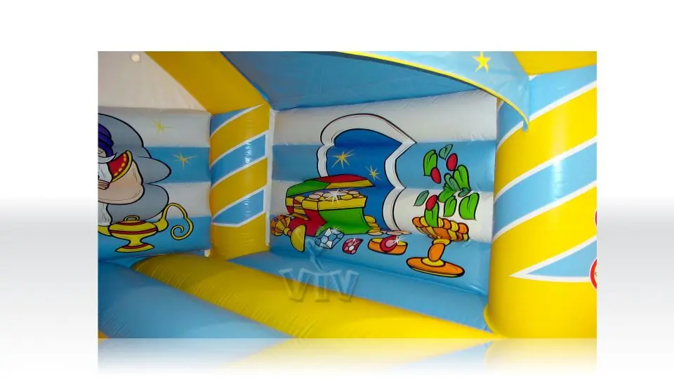 Aladdin 10 x 7 m with roof commercial inflatable bounce